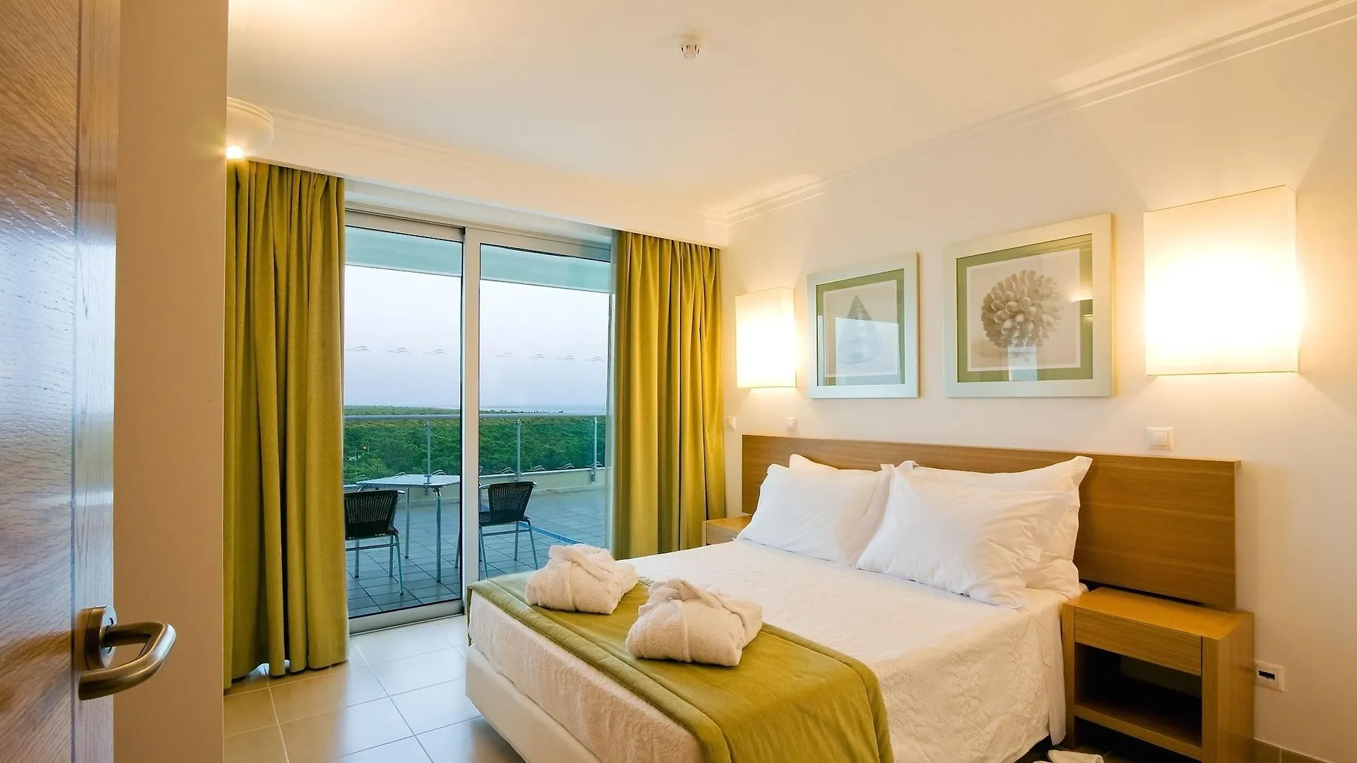 Monte Gordo Hotel Apartamentos & Spa